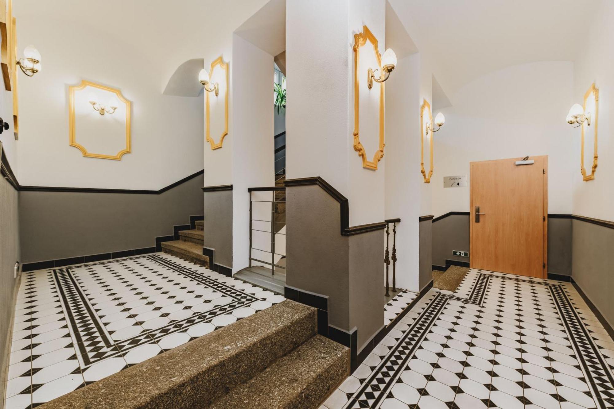 Hotel Grand Tabor Zewnętrze zdjęcie