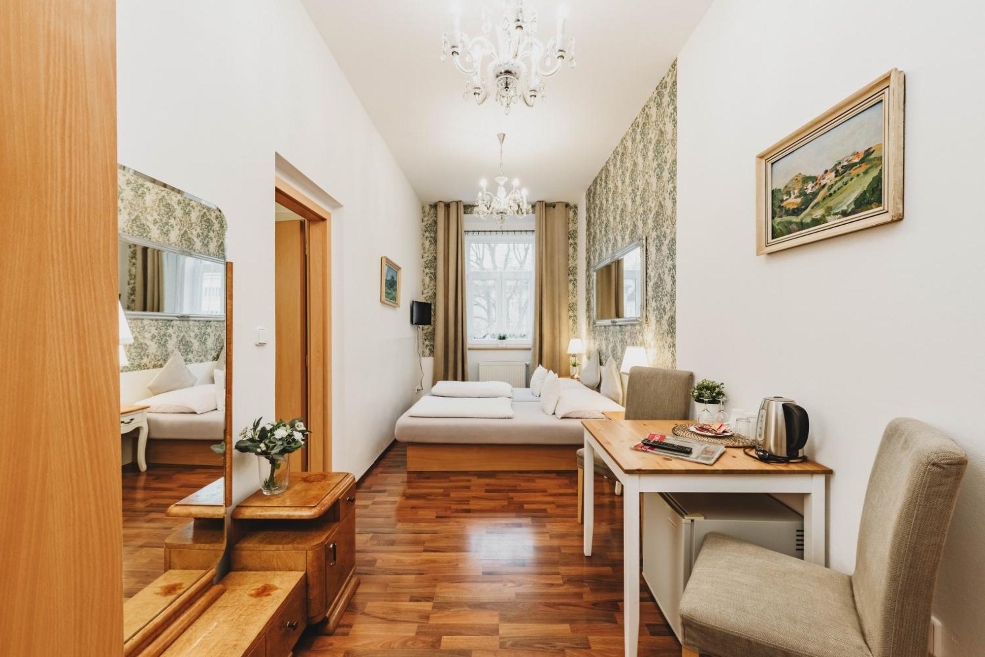 Hotel Grand Tabor Zewnętrze zdjęcie